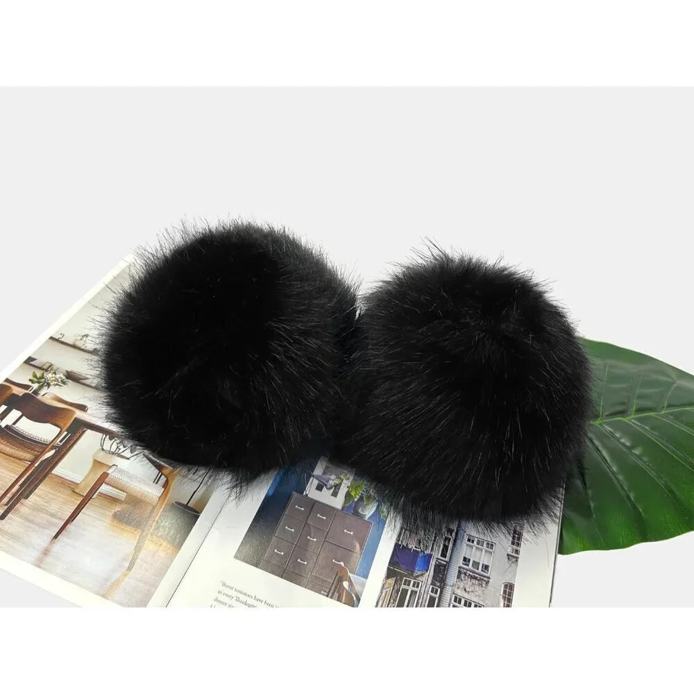 Women's Faux Fur Wrist Cuffs Fluffy Winter Arm Warmers Cozy Furry Accessories